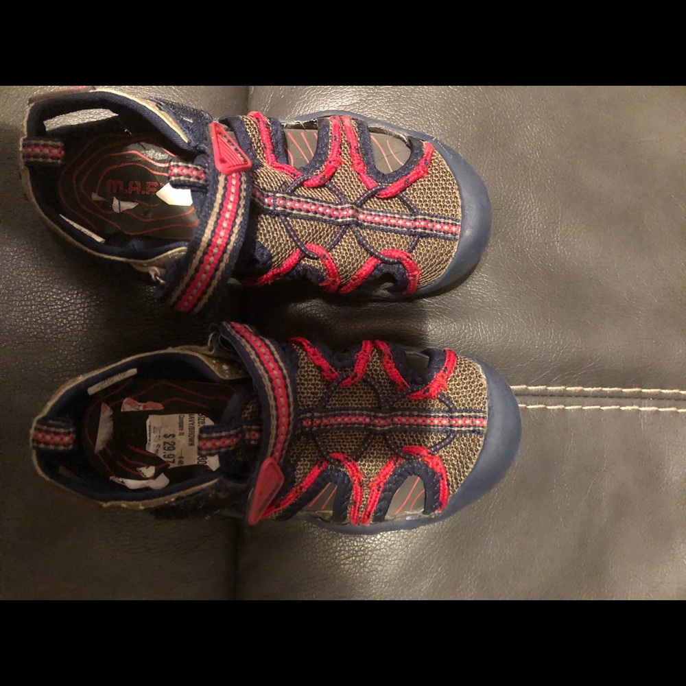 Boys sandals never worn